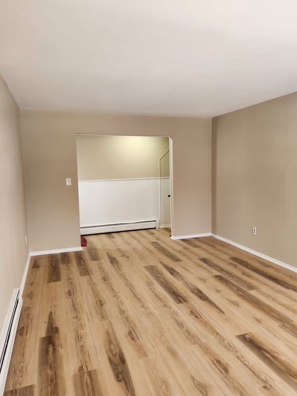 23 W Maple Ave ##2 - Photo 5 of 21