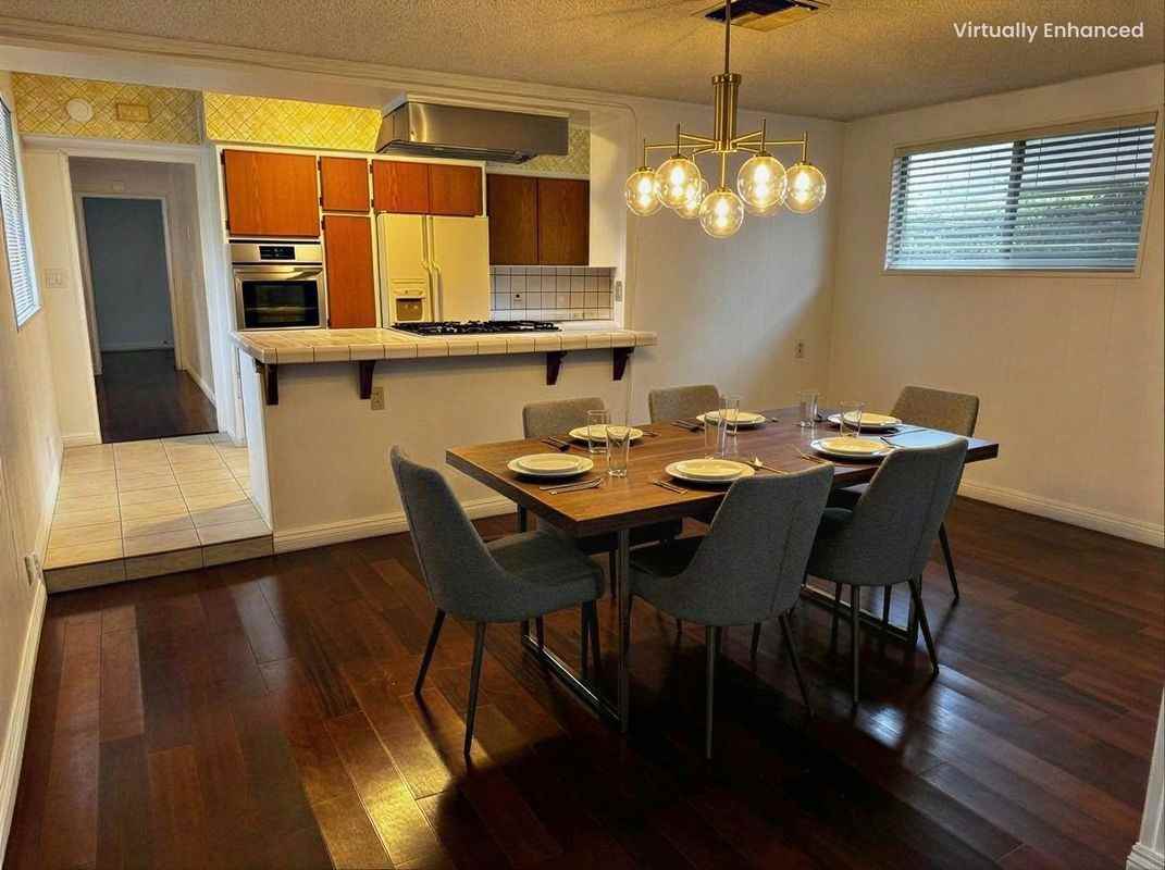 2115 Holly Ave - Photo 7 of 12