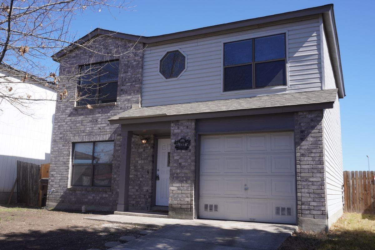 3636 Candlehill - Photo 2 of 34