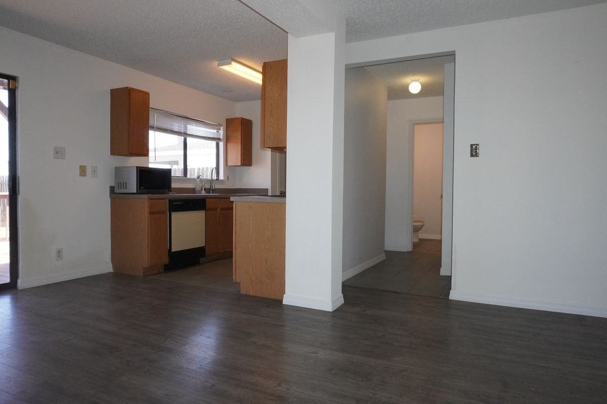 3636 Candlehill - Photo 3 of 34