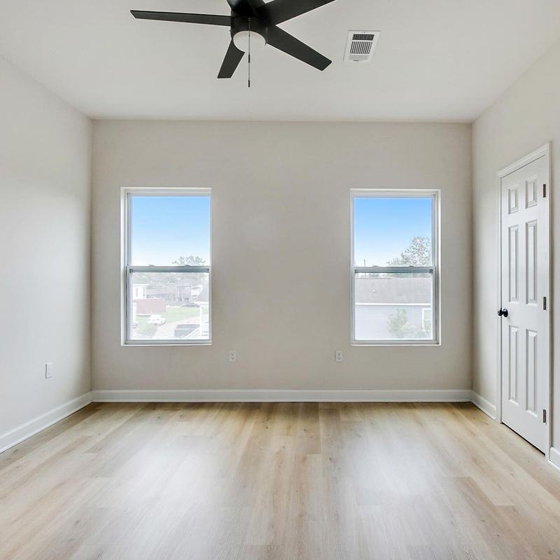 3404 Jackson Ave ##1 - Photo 2 of 22