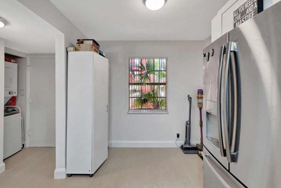 640 Tennis Club Dr ##108 - Photo 3 of 15