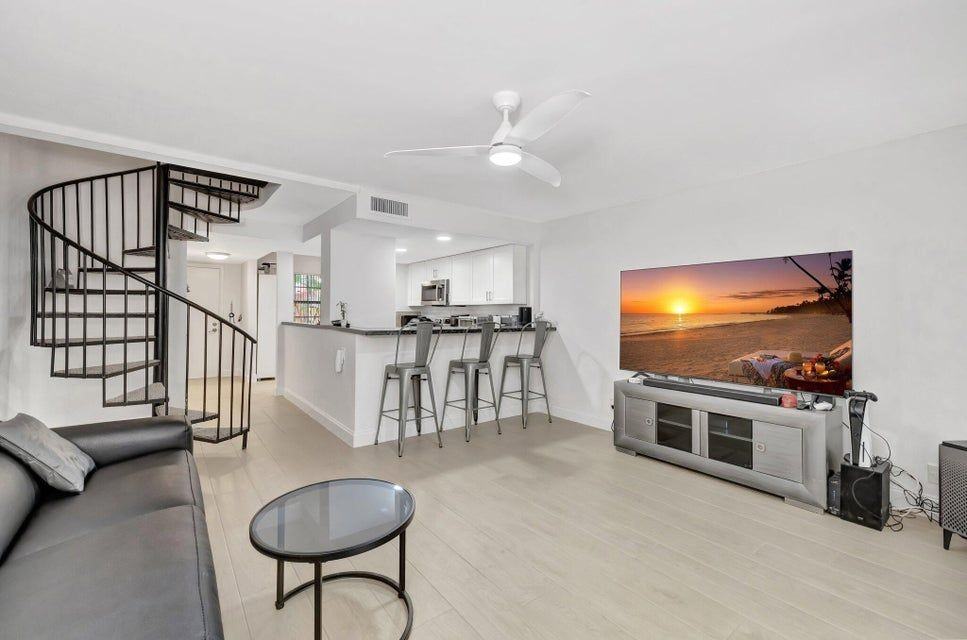 640 Tennis Club Dr ##108 - Photo 6 of 15