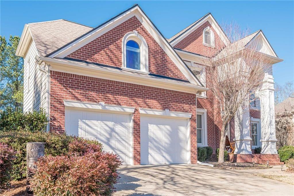 927 Laurelwood Ct - Photo 4 of 50