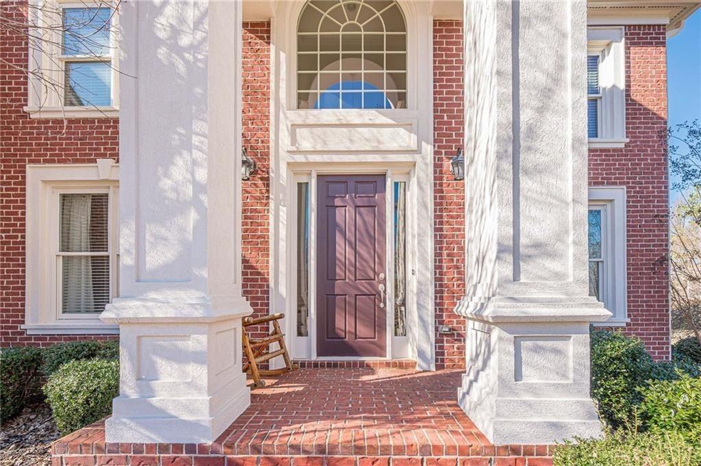 927 Laurelwood Ct - Photo 7 of 50