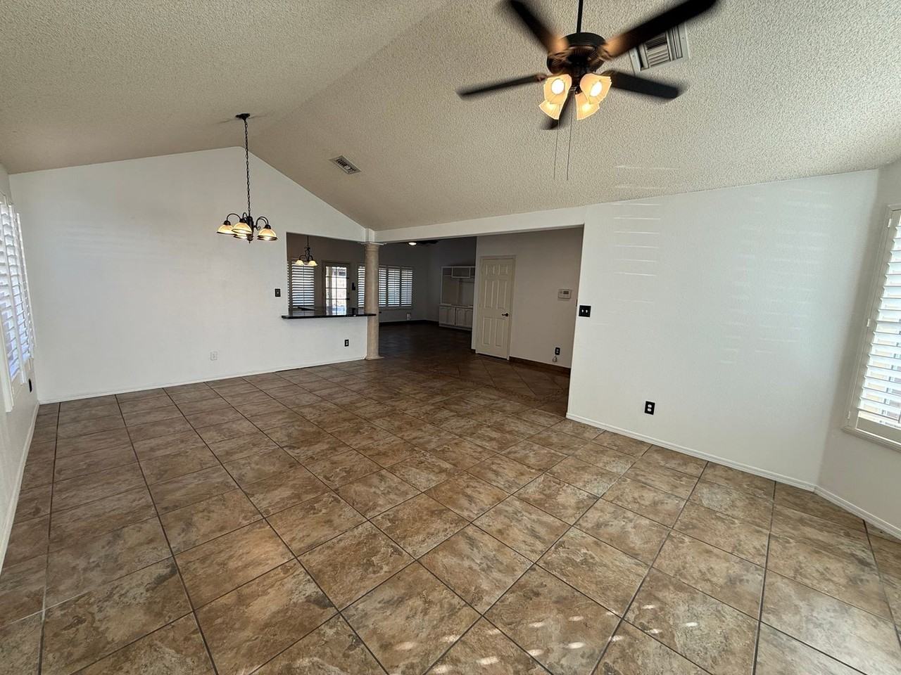 3594 W 13th St - Photo 7 of 33