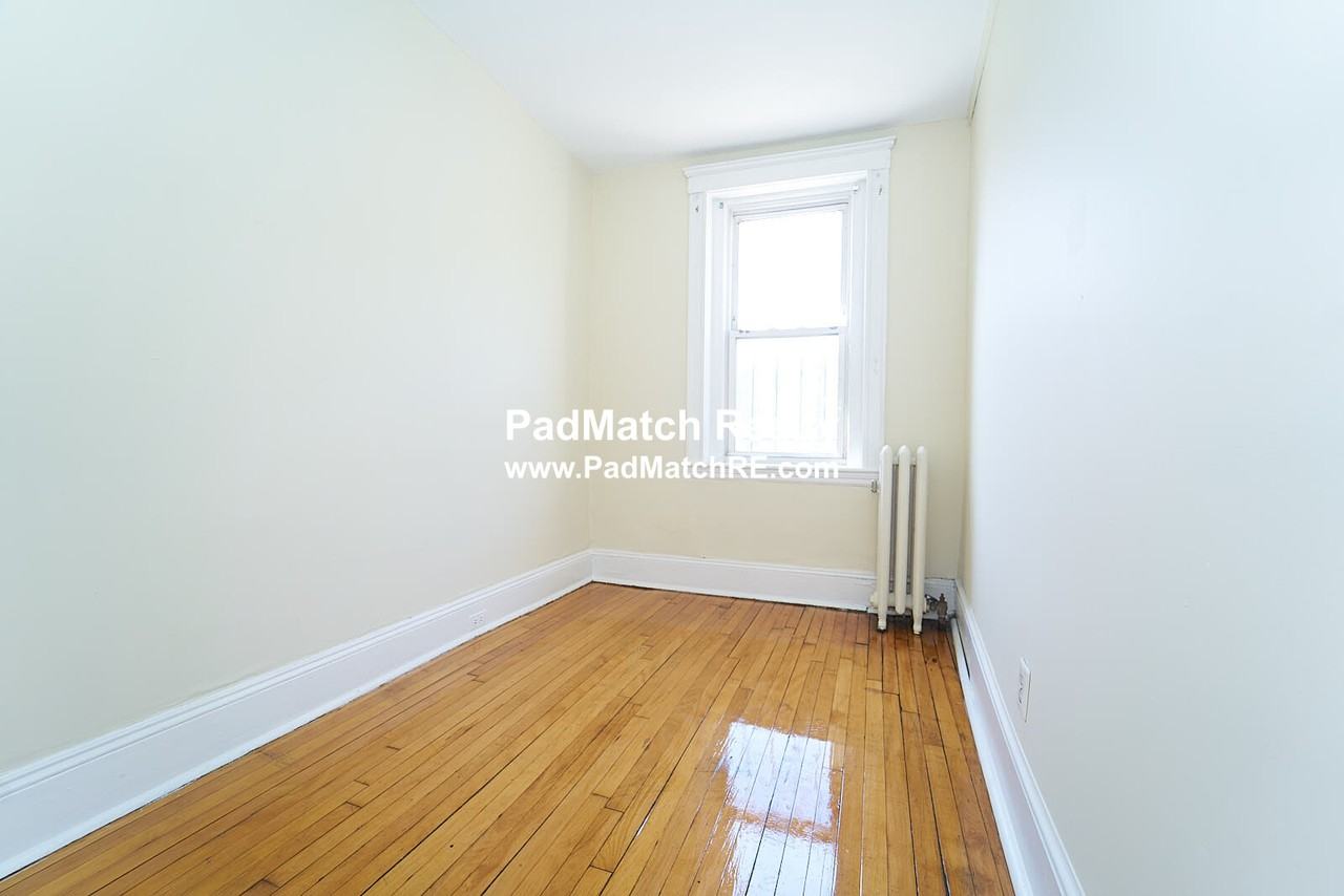 1367 Commonwealth Ave #2 - Photo 5 of 22