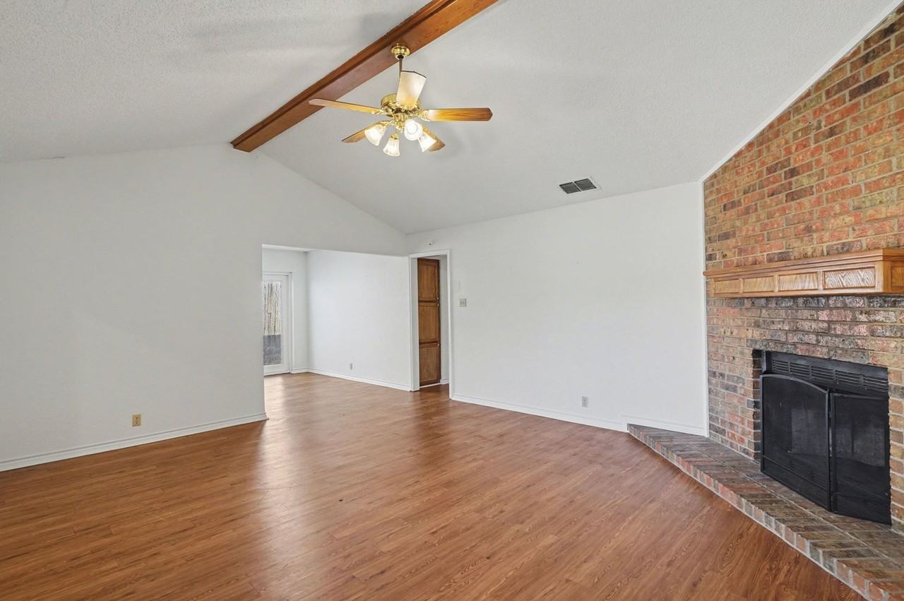 1507 Lindsey Ln #A - Photo 7 of 27
