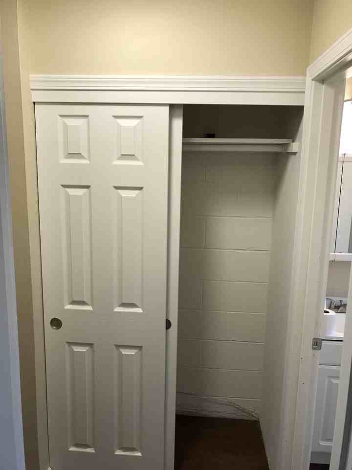 Rivercrest Apartments - Photo 5 of 19