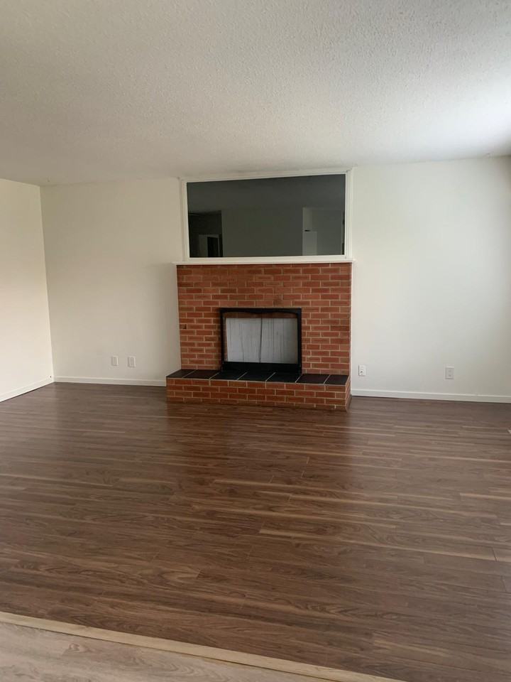 1543 Stayte Road - Photo 5 of 8