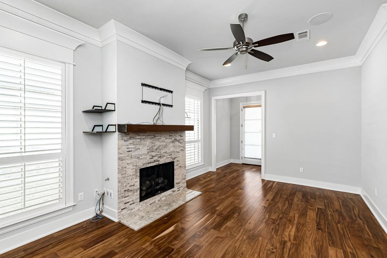 17671 Doc Bar Ave - Photo 3 of 13