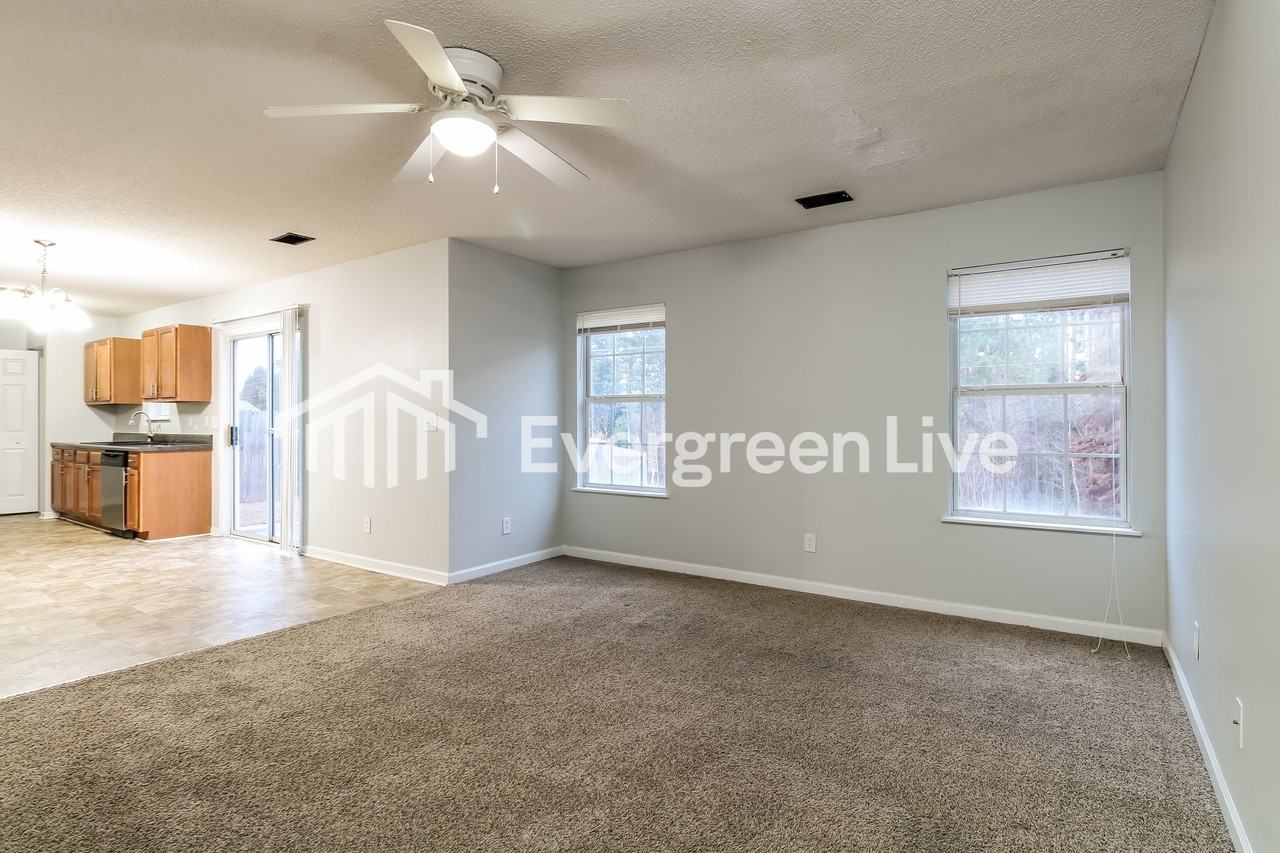 486 Fox Trot Dr - Photo 3 of 15