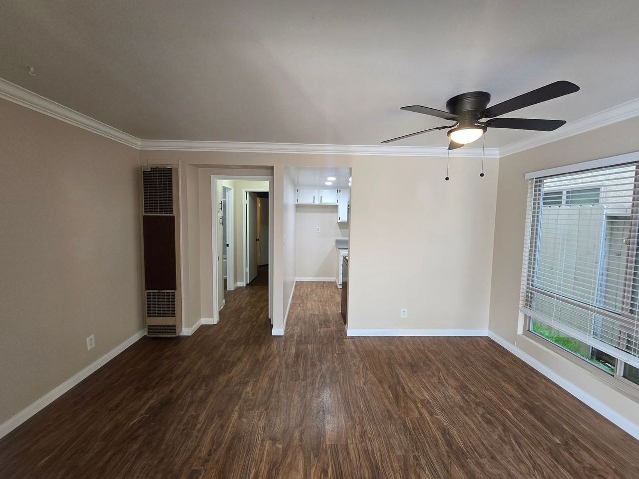 918 Palm Ave - Photo 3 of 12