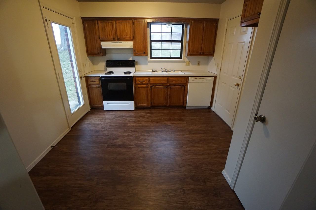 117 Vista Hills Blvd - Photo 4 of 14