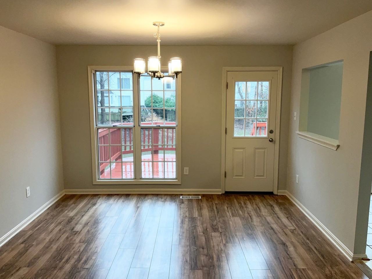 2338 Ladymeade Dr - Photo 5 of 26