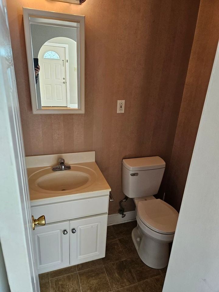 2789 Charlestown Rd - Photo 7 of 14