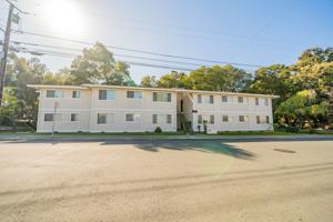 featured image of 3285 Delaware St