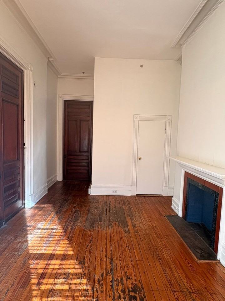 12 E. Biddle St - Photo 6 of 29