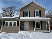 38-42 E XENIA - Photo 1 of 1