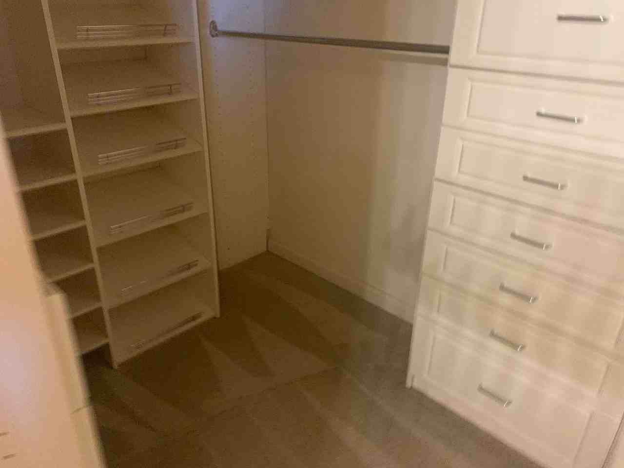 2537 Shorey Way - Photo 7 of 9