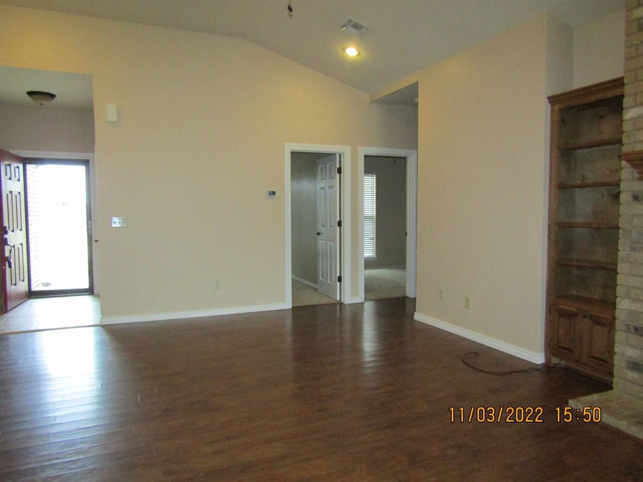 5422 Nw King Richard Ave - Photo 2 of 35