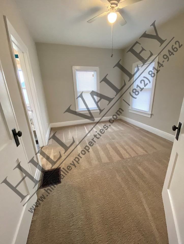 16 Blakely Ave - Photo 5 of 15