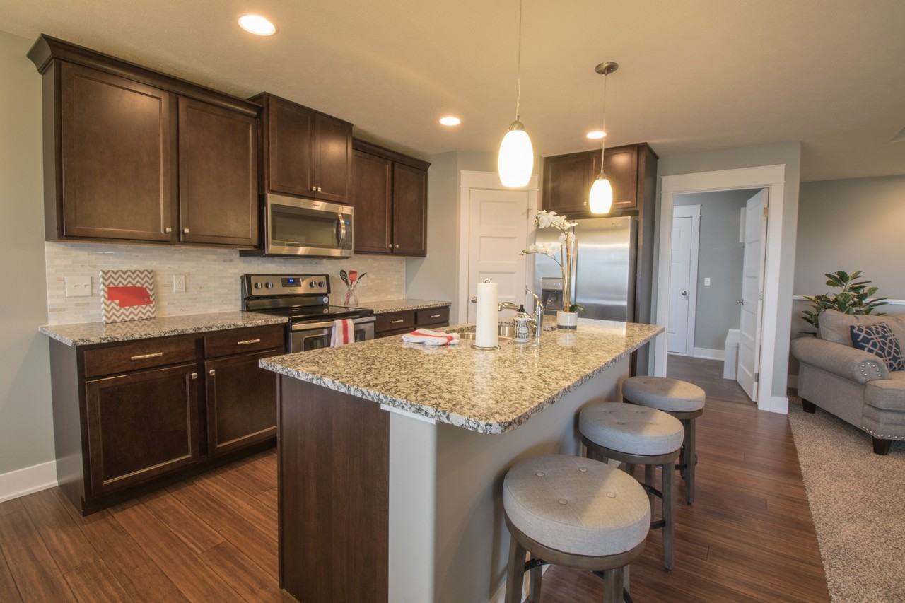 9330 S 74th St - Photo 2 of 9