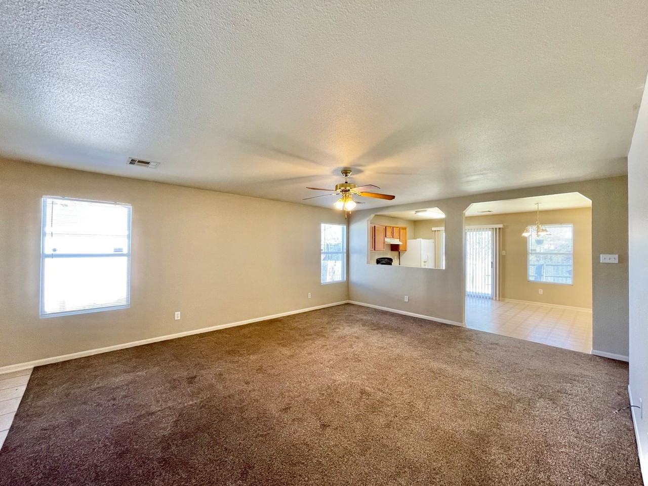 3006 Blackburn Dr - Photo 2 of 22