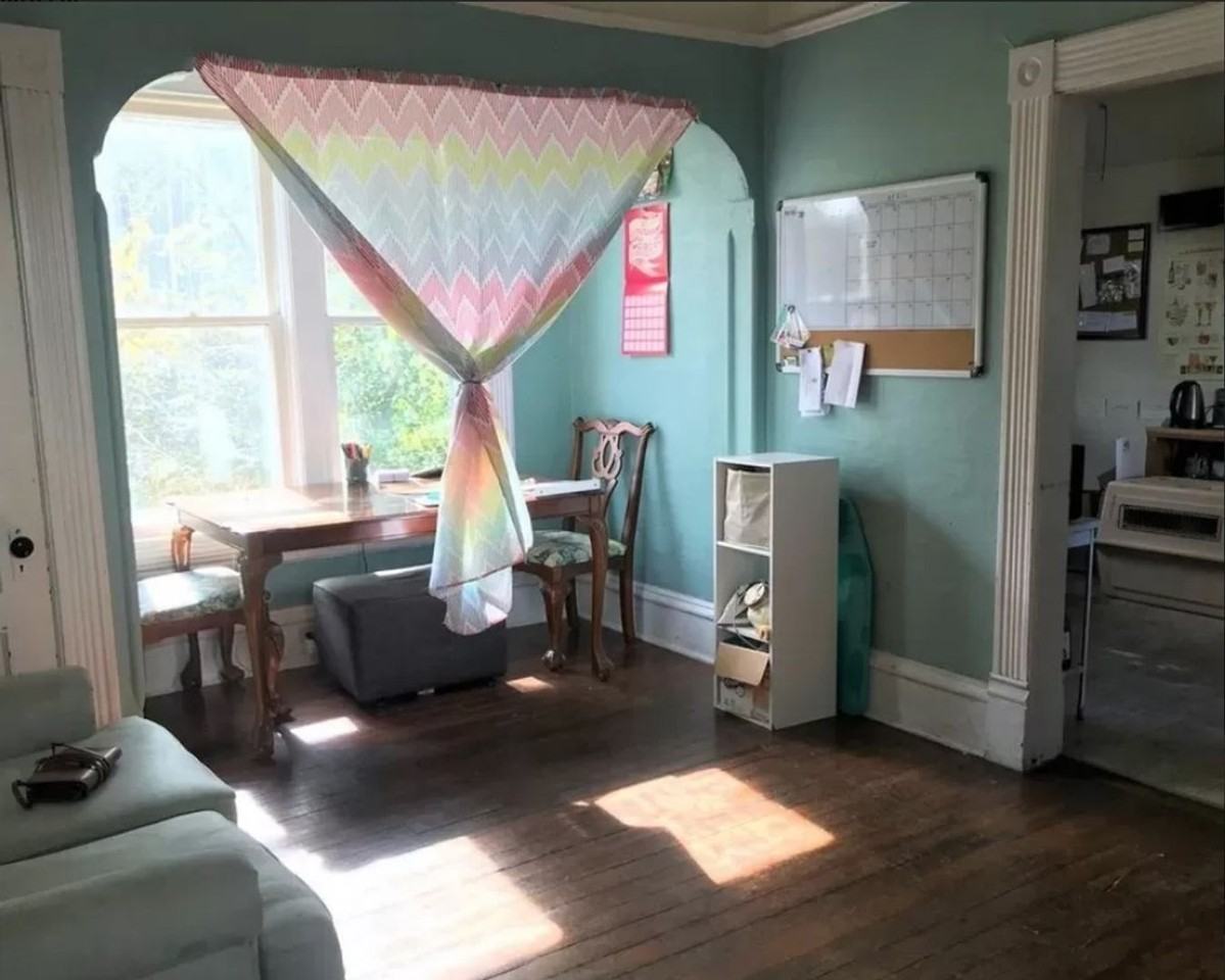 614 E Myrtle St - Photo 3 of 9