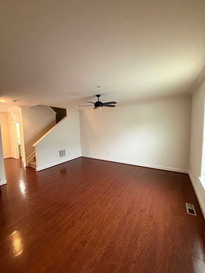 8890 Purple Iris Ln - Photo 7 of 28