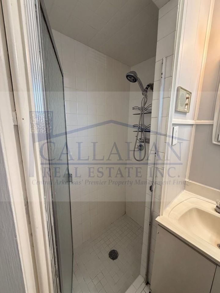 4417 Hazelwood Rd - Photo 2 of 19