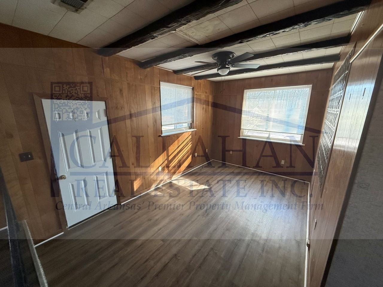 4417 Hazelwood Rd - Photo 6 of 19