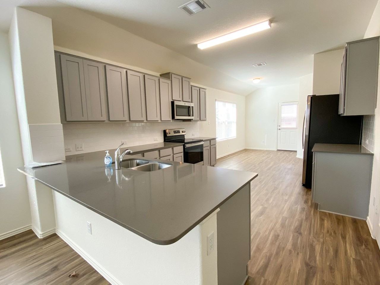 301 Greatest Gift Way - Photo 5 of 20