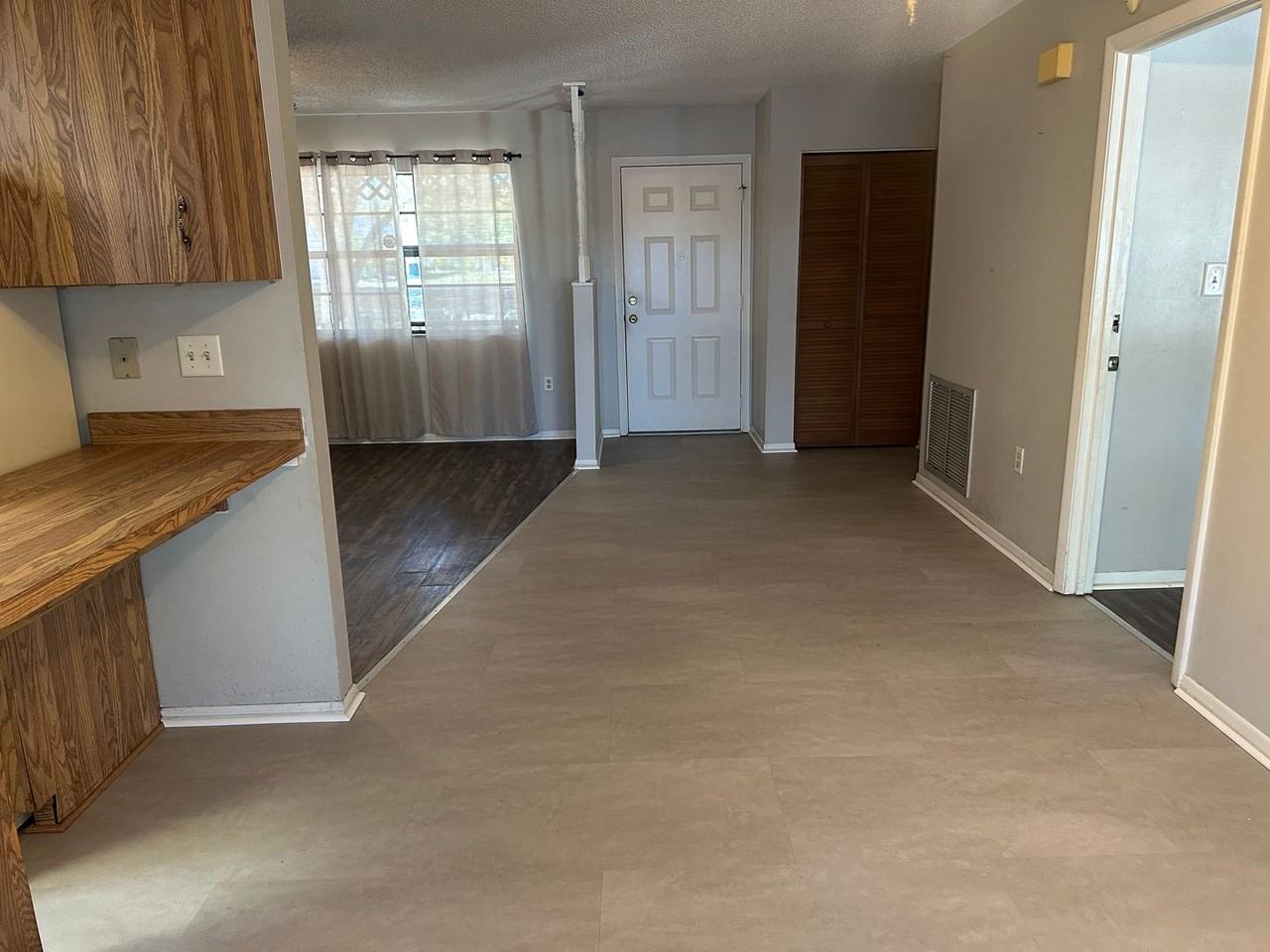 2106 Ken Ct - Photo 4 of 15