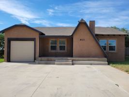 featured image of 913 E Brady Ave