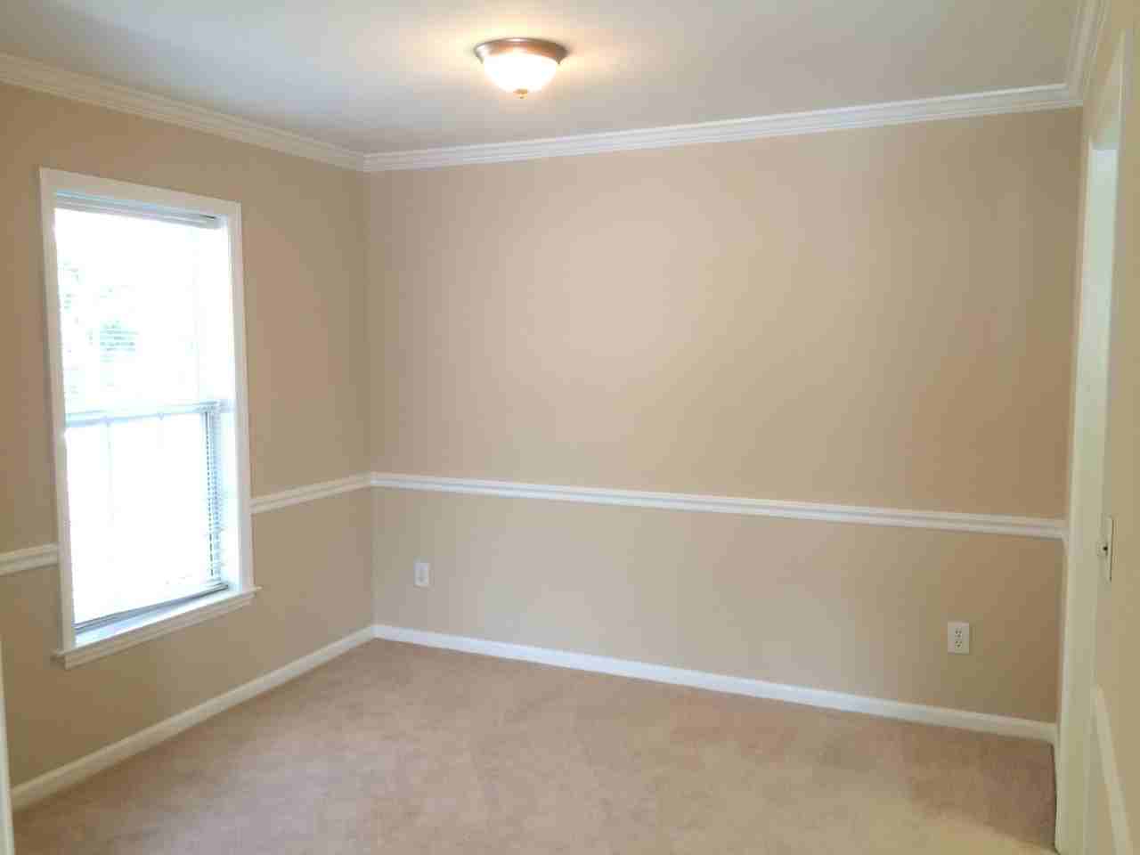 126 River Oaks Ct - Photo 7 of 11