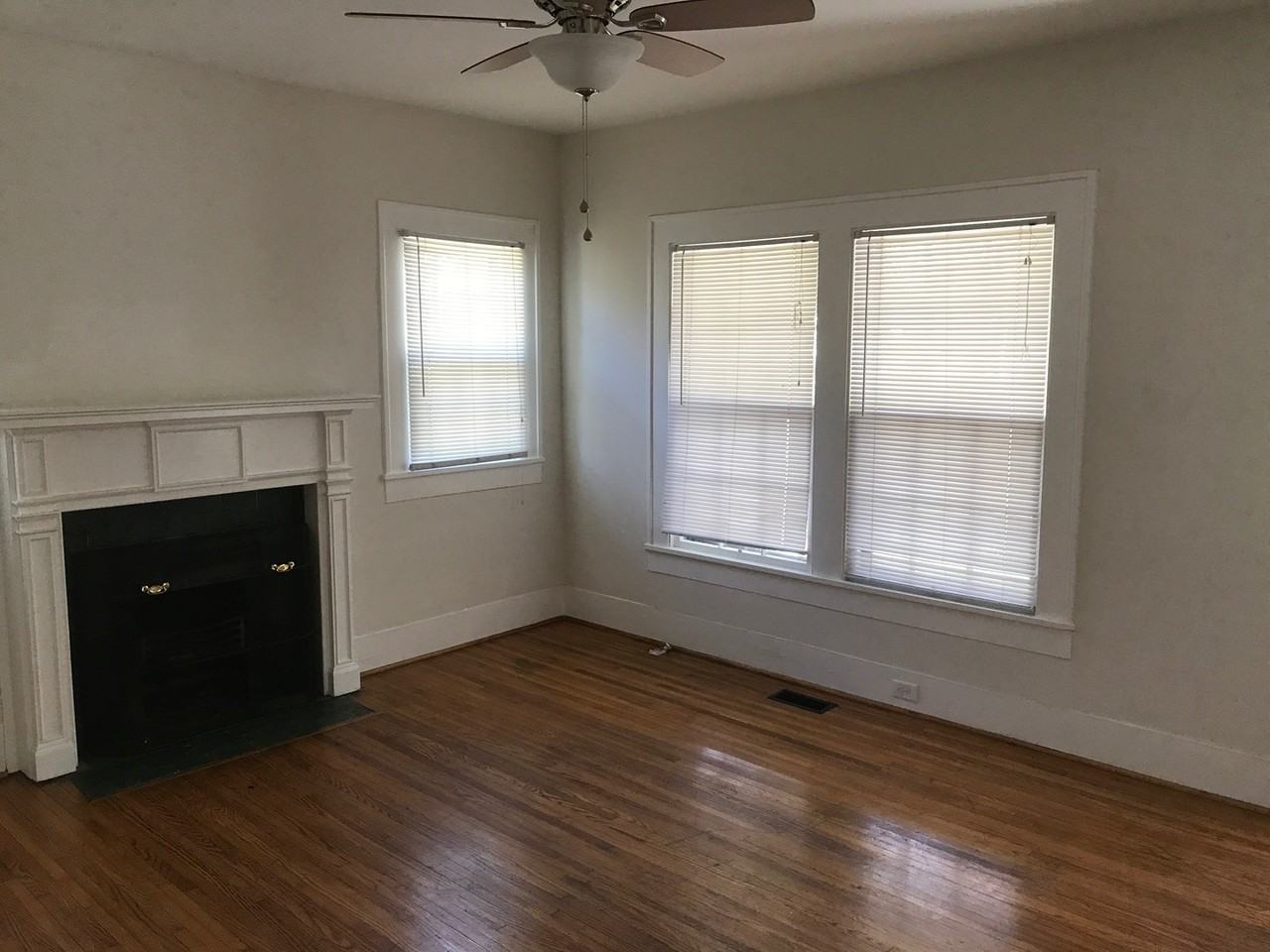 1545 Thomas Ave - Photo 3 of 11