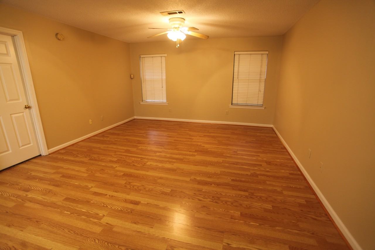 2109 Henderson Dr - Photo 2 of 12