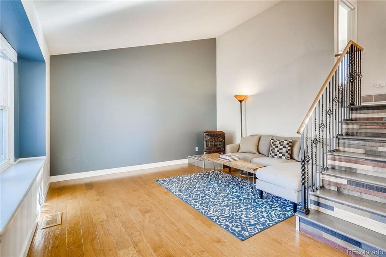 230 Dahlia Dr - Photo 5 of 21