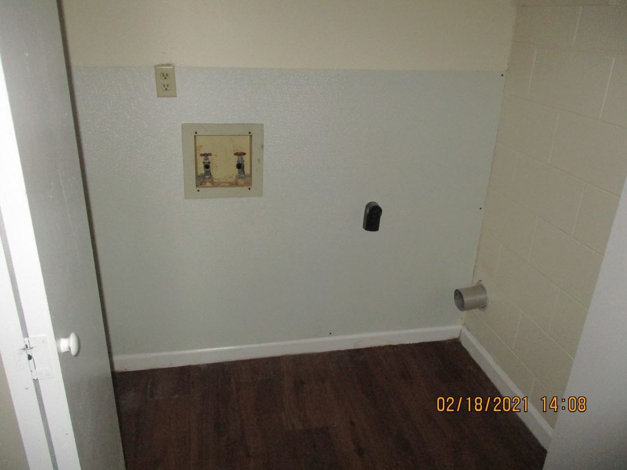 2310 Beachview Dr - Photo 7 of 11