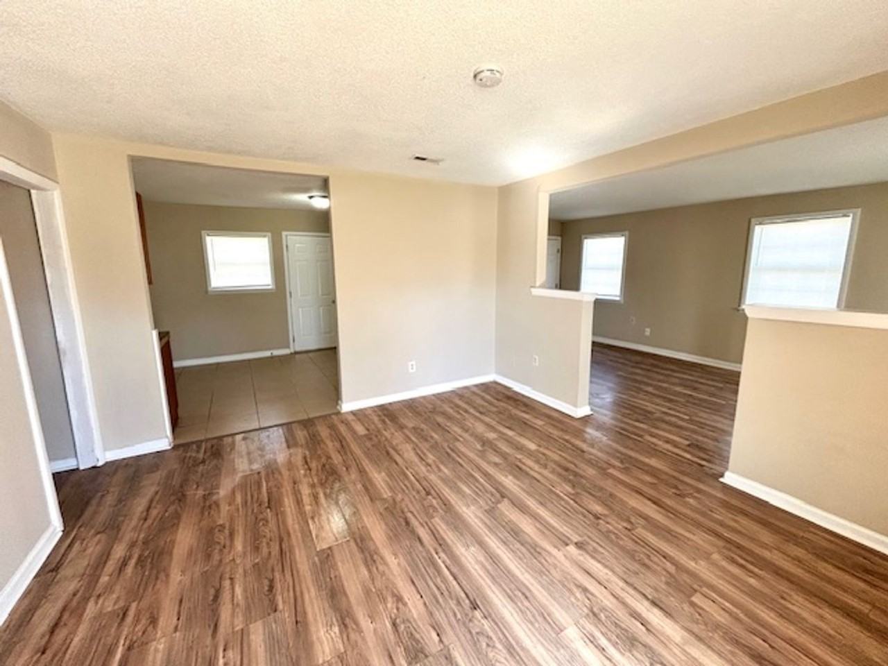 129 Wilkenson Dr Ne - Photo 3 of 18