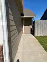 featured image of 412 S Longbranch Dr