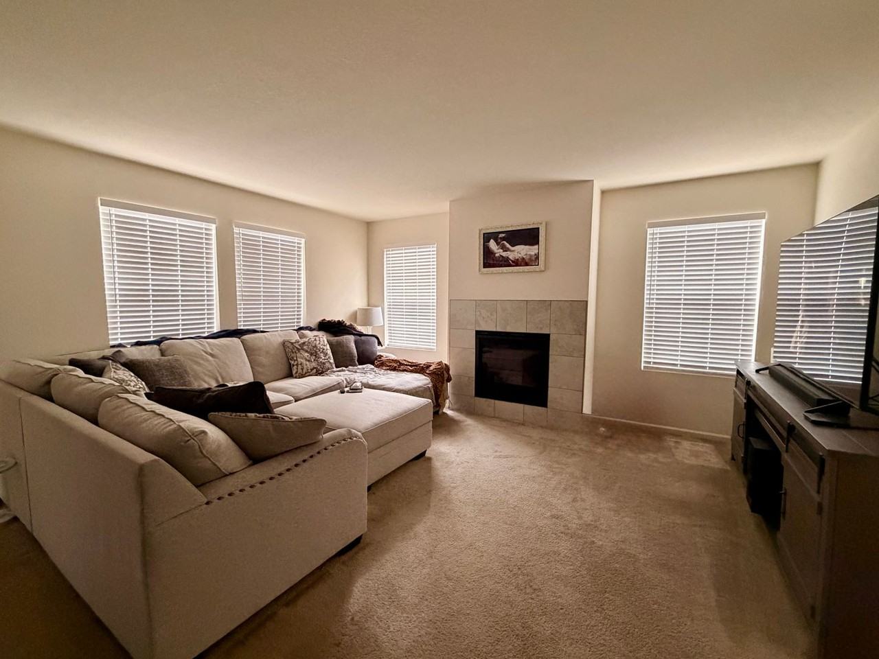 12840 Crane River Dr - Photo 4 of 32