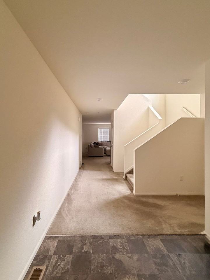 12840 Crane River Dr - Photo 6 of 32