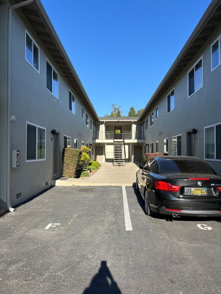 830 Boysen Avenue - Photo 2 of 31