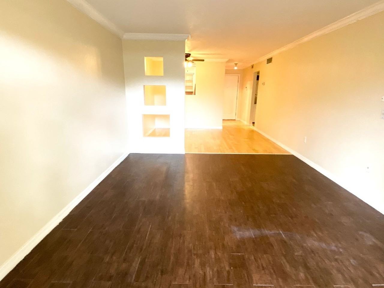 1954 Conway Rd - Photo 5 of 28