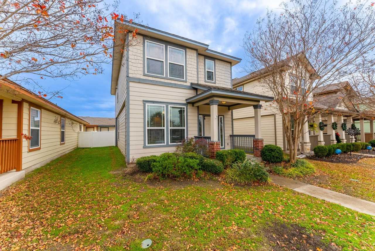 18509 Mammoth Cave Blvd - Photo 2 of 22