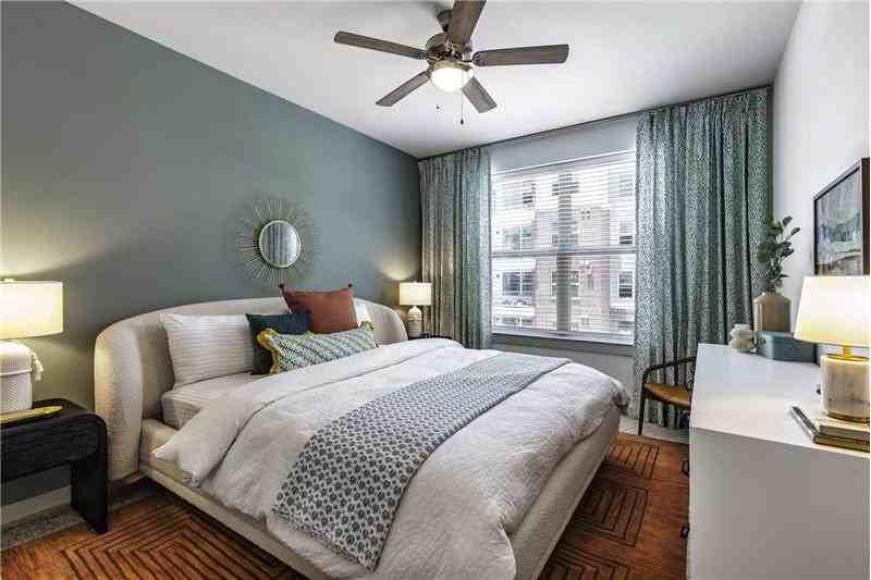 2000 Plateau Vista Blvd #B3-28