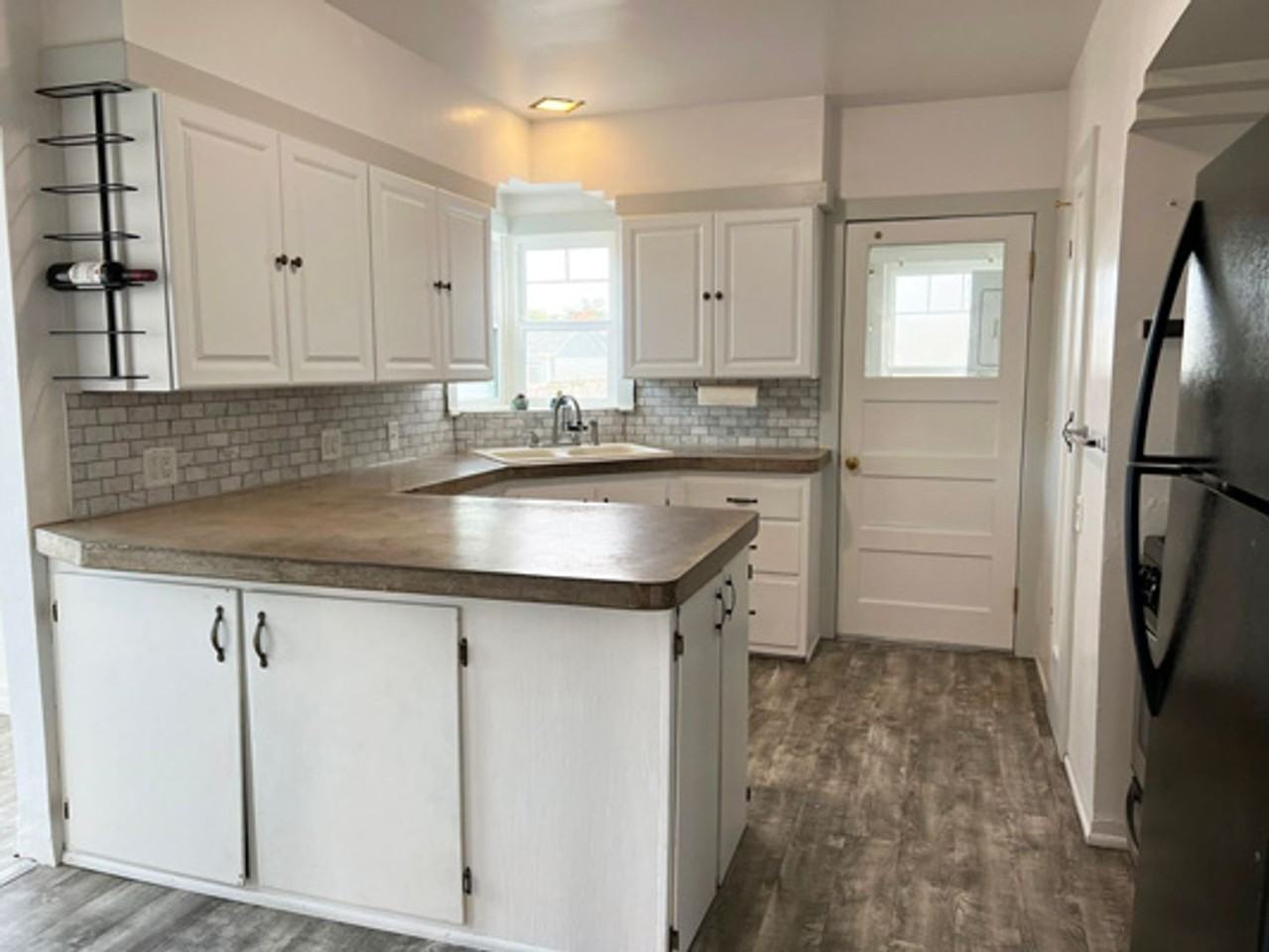 504 Silva Ave - Photo 5 of 16