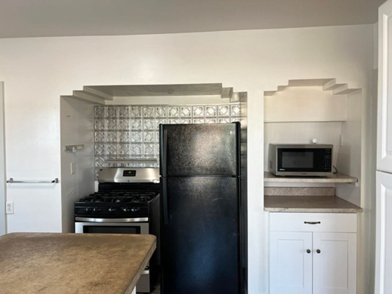 504 Silva Ave - Photo 6 of 16